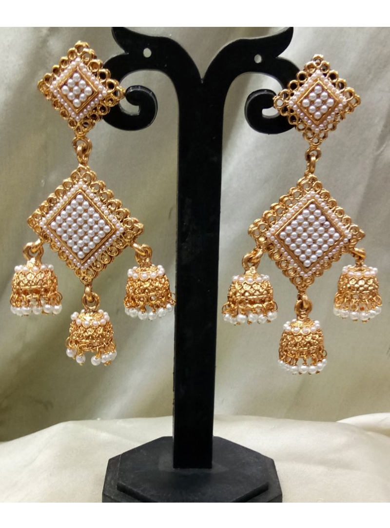 White Copper Pearl Earrings 139627