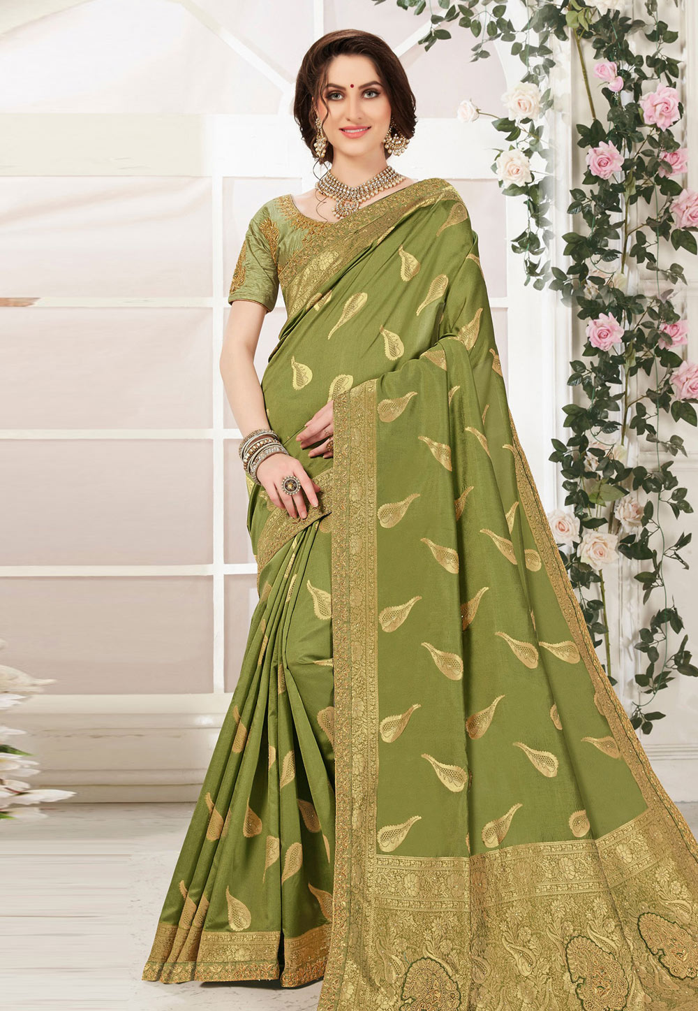 Green Banarasi Silk Saree With Blouse 196993