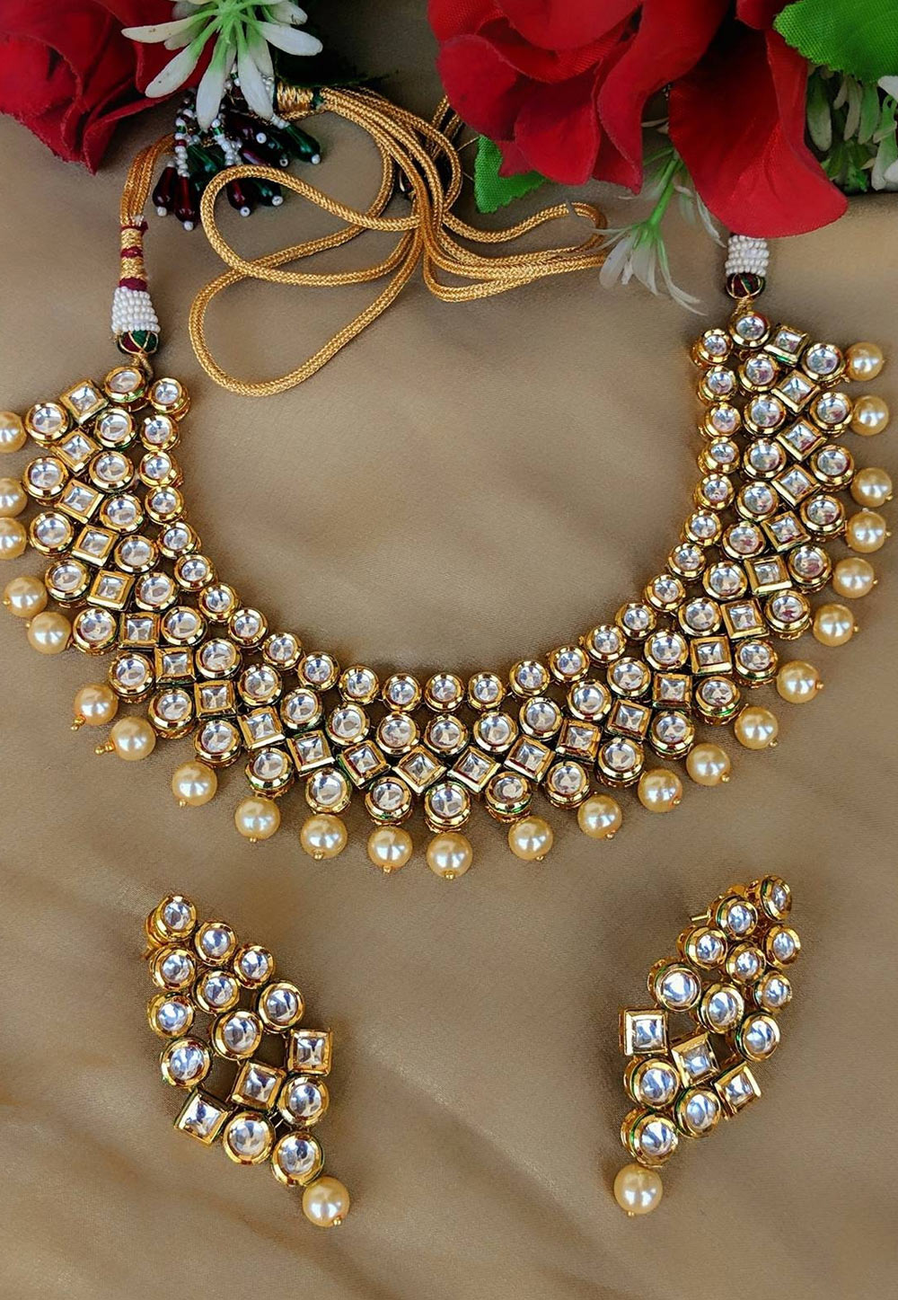White Alloy Necklace Set With Earrings 169300