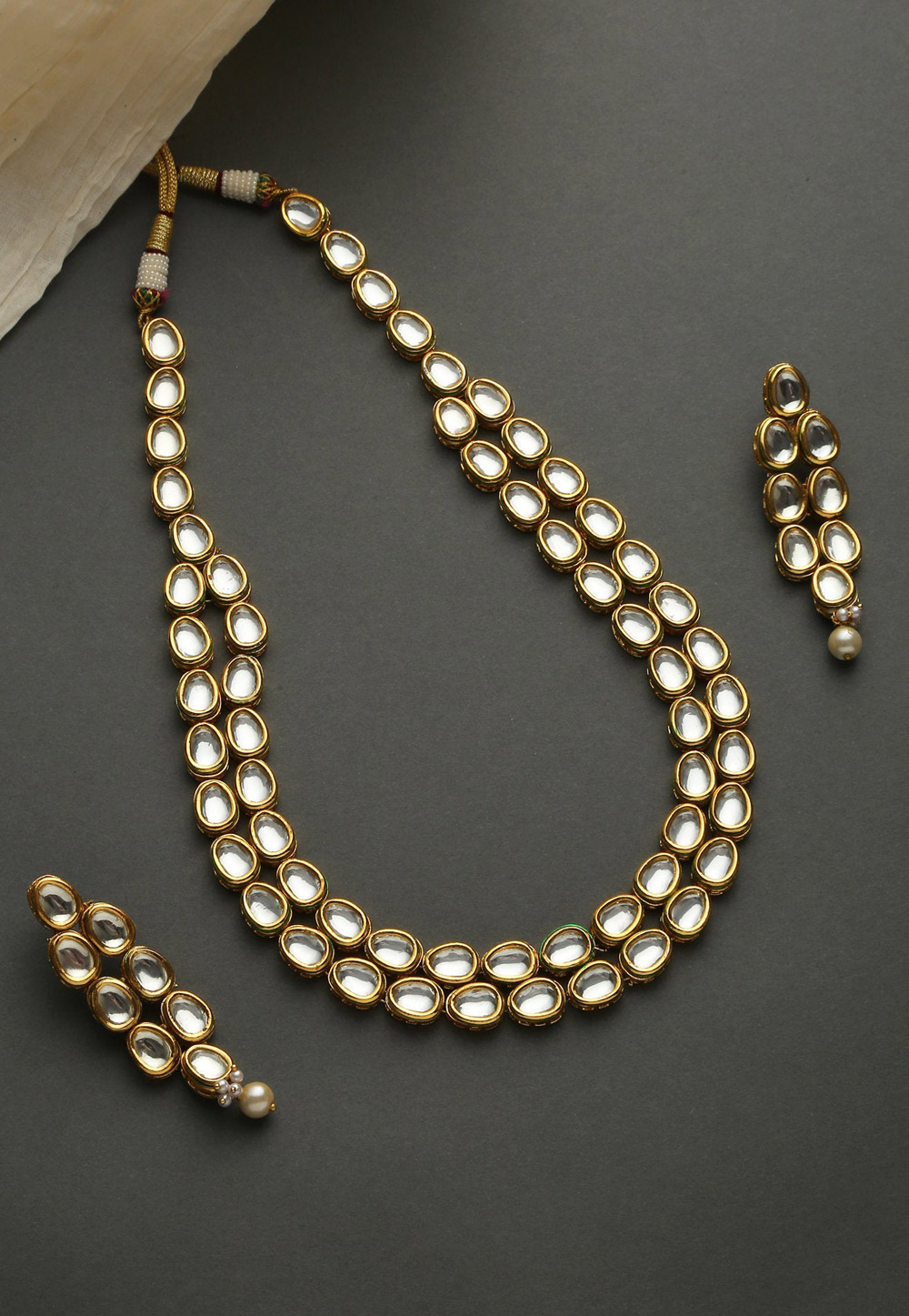 White Alloy Necklace Set With Earrings 197643