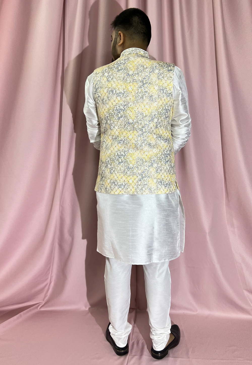 Latest kurta pajama on sale style with jacket