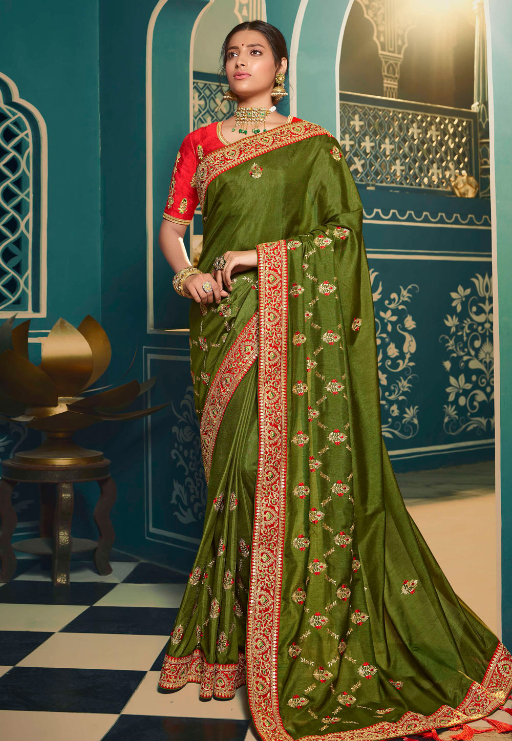 Green Silk Saree With Blouse 211767