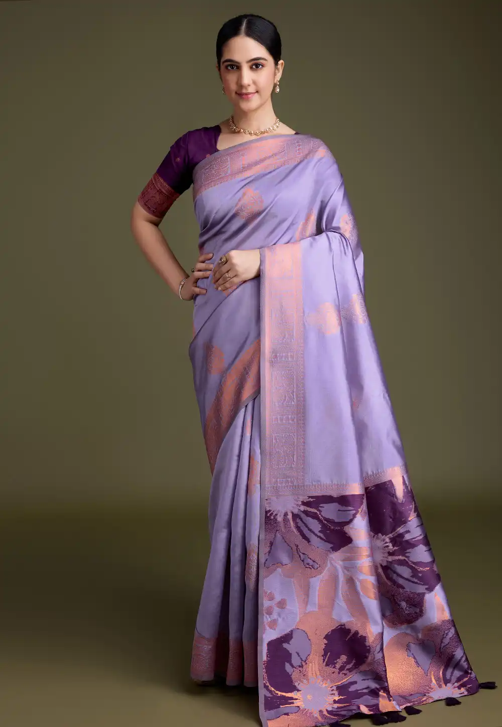 Lavender Banarasi Silk Saree With Blouse 291241