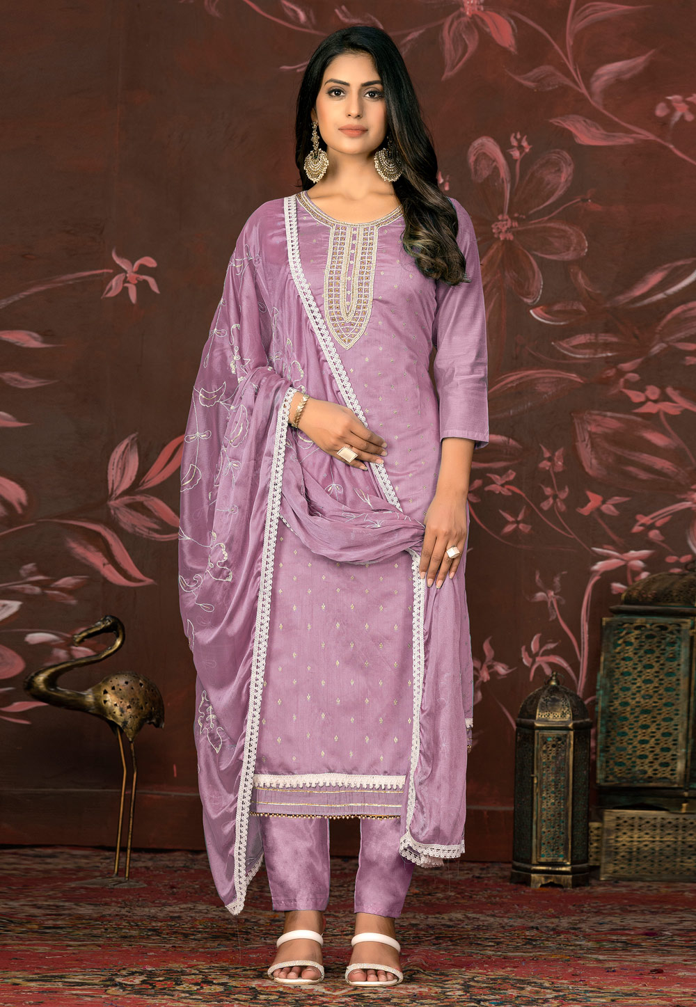 Lavender Cotton Pakistani Suit 281078