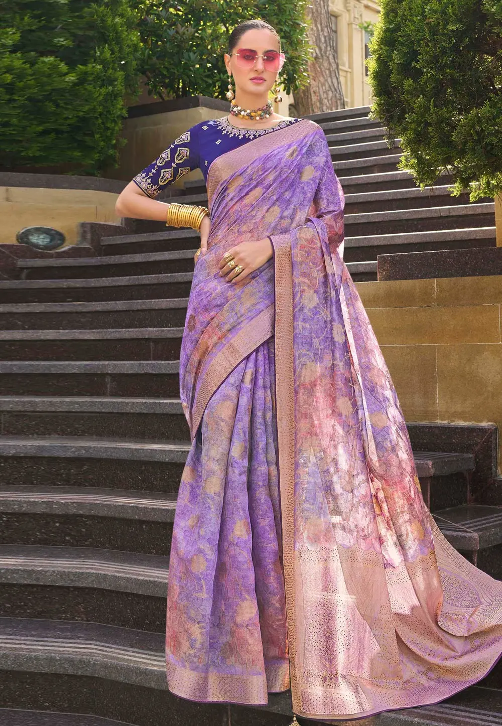 Lavender Jacquard Silk Saree With Blouse 302275