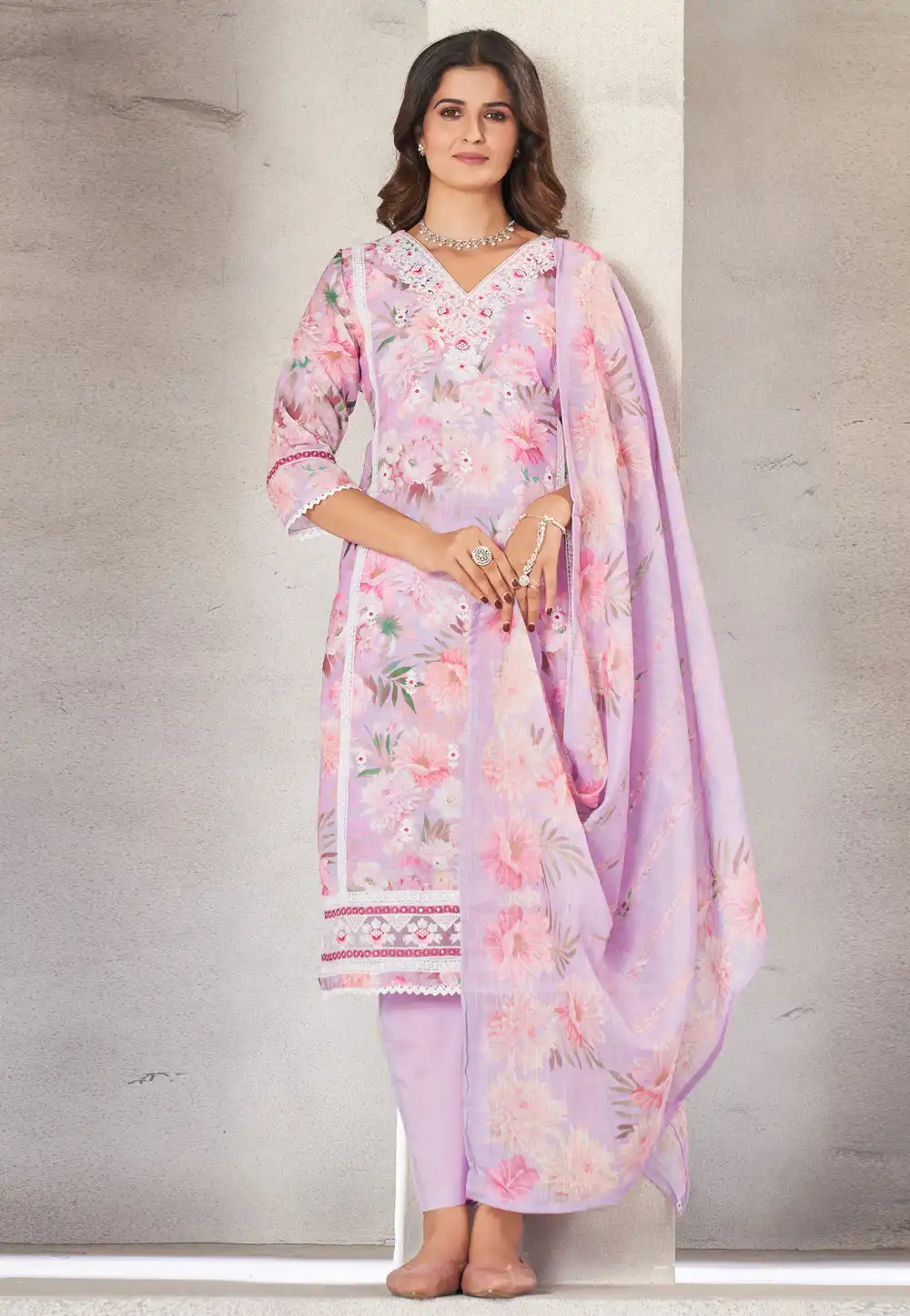 Lavender Linen Readymade Pakistani Suit 290331