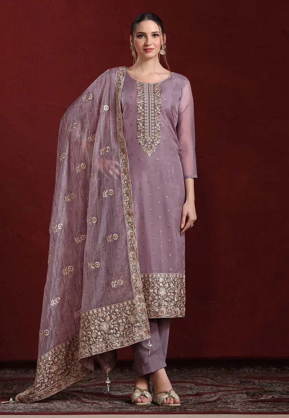 Lavender Organza Pakistani Suit 297448