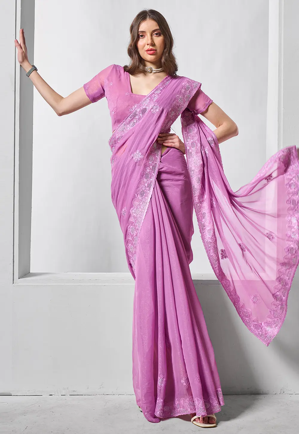 Lavender Shimmer Chiffon Saree With Blouse 299055