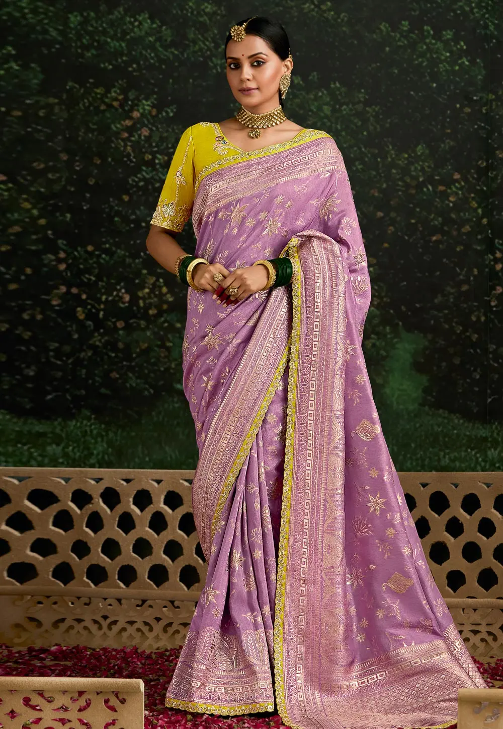 Lavender Silk Saree With Blouse 297754