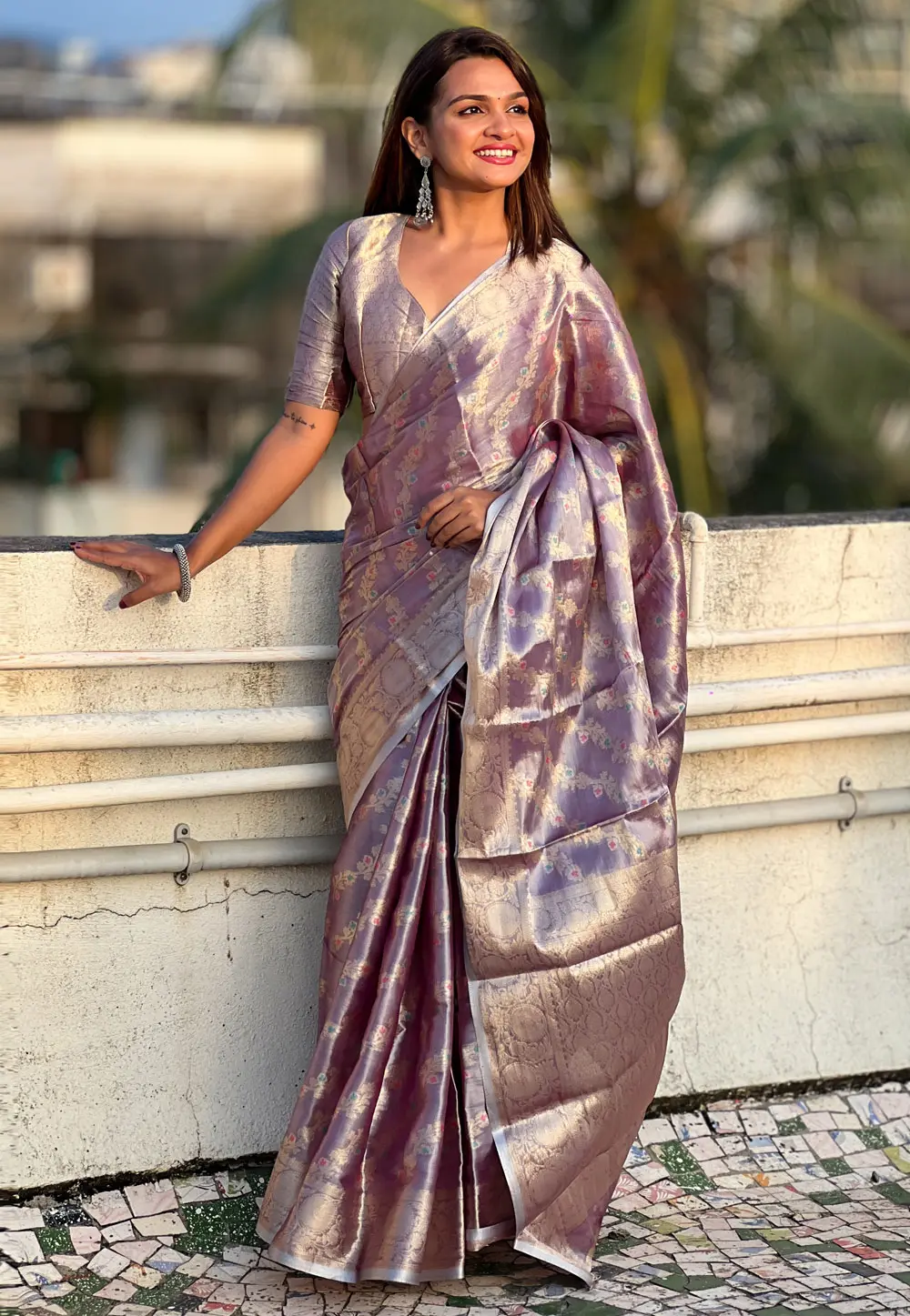 Lavender Tissue Silk Saree With Blouse 298476