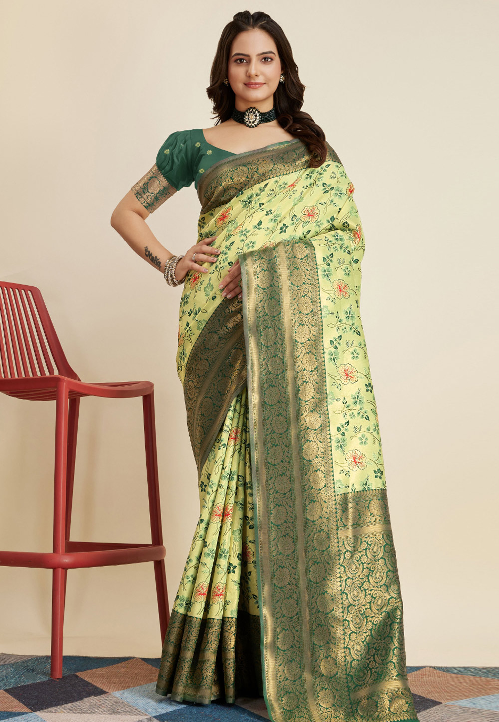 Light Green Banarasi Silk Saree With Blouse 280297