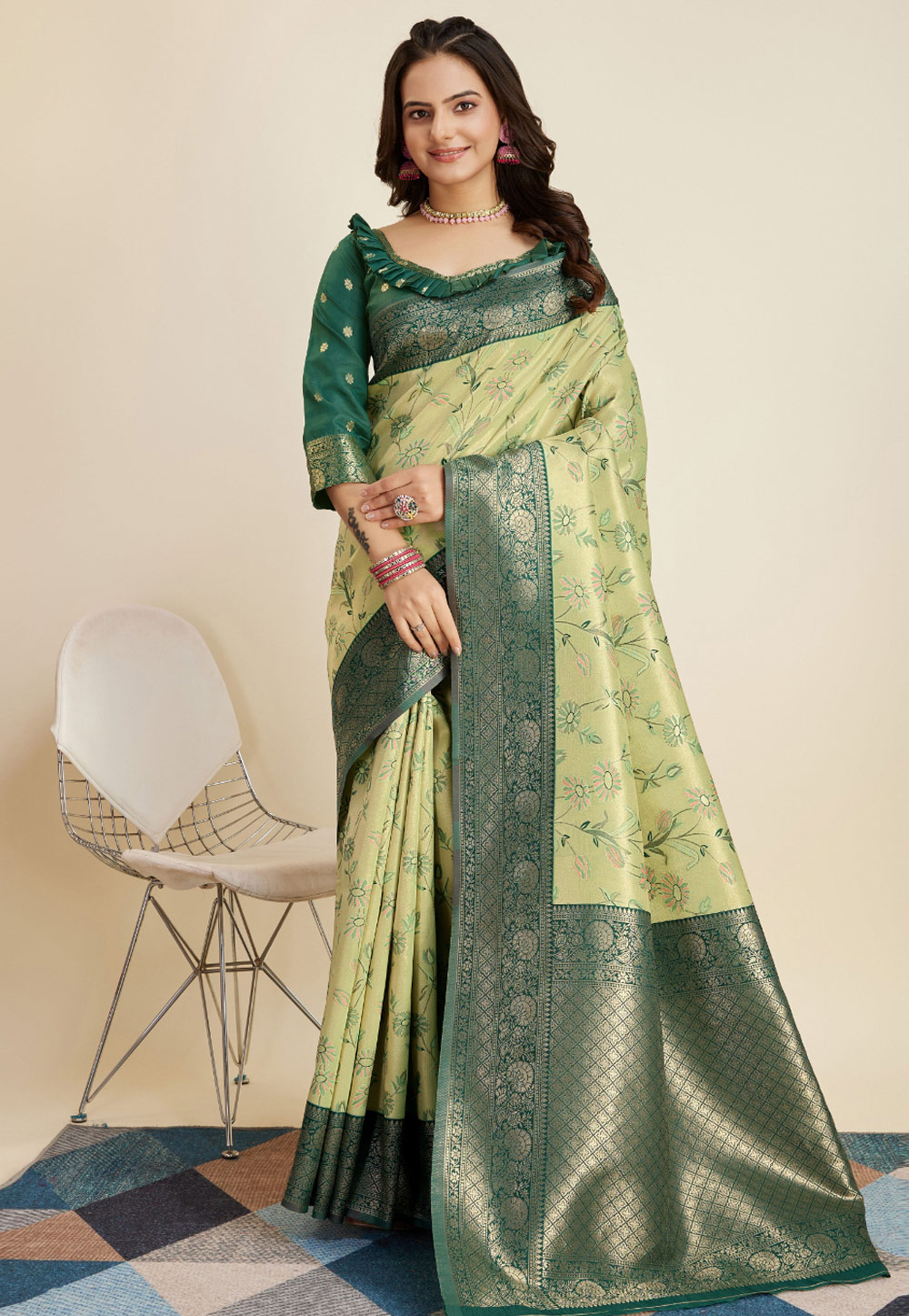 Light Green Banarasi Silk Saree With Blouse 280303
