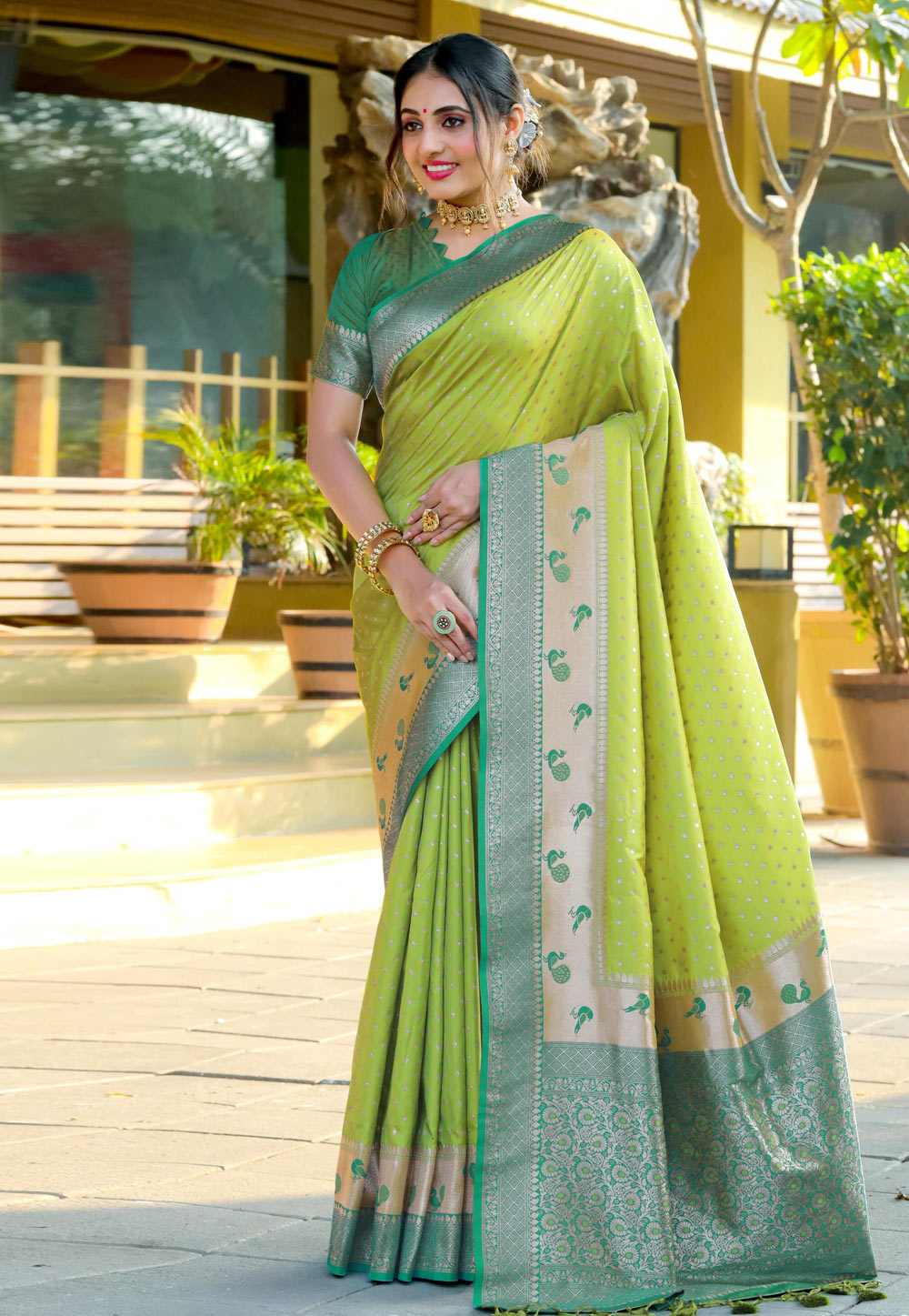 Light Green Banarasi Silk Saree With Blouse 278974
