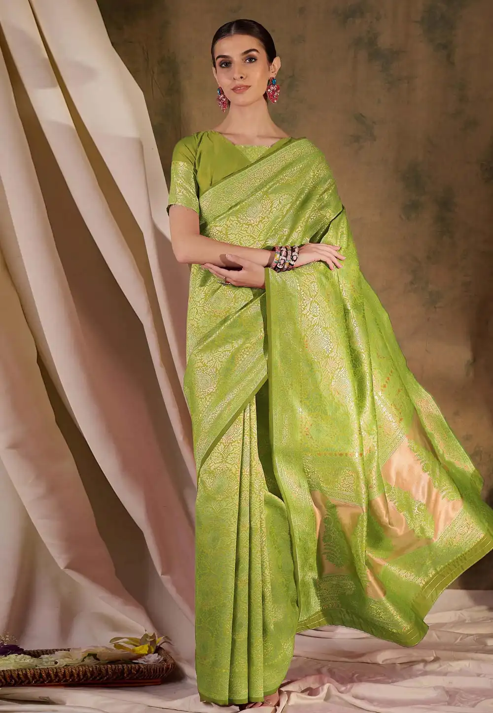 Light Green Banarasi Silk Saree With Blouse 289667