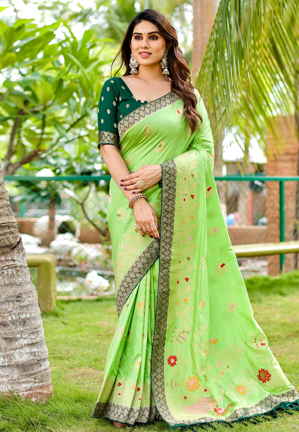 Light Green Silk Saree With Blouse 281800