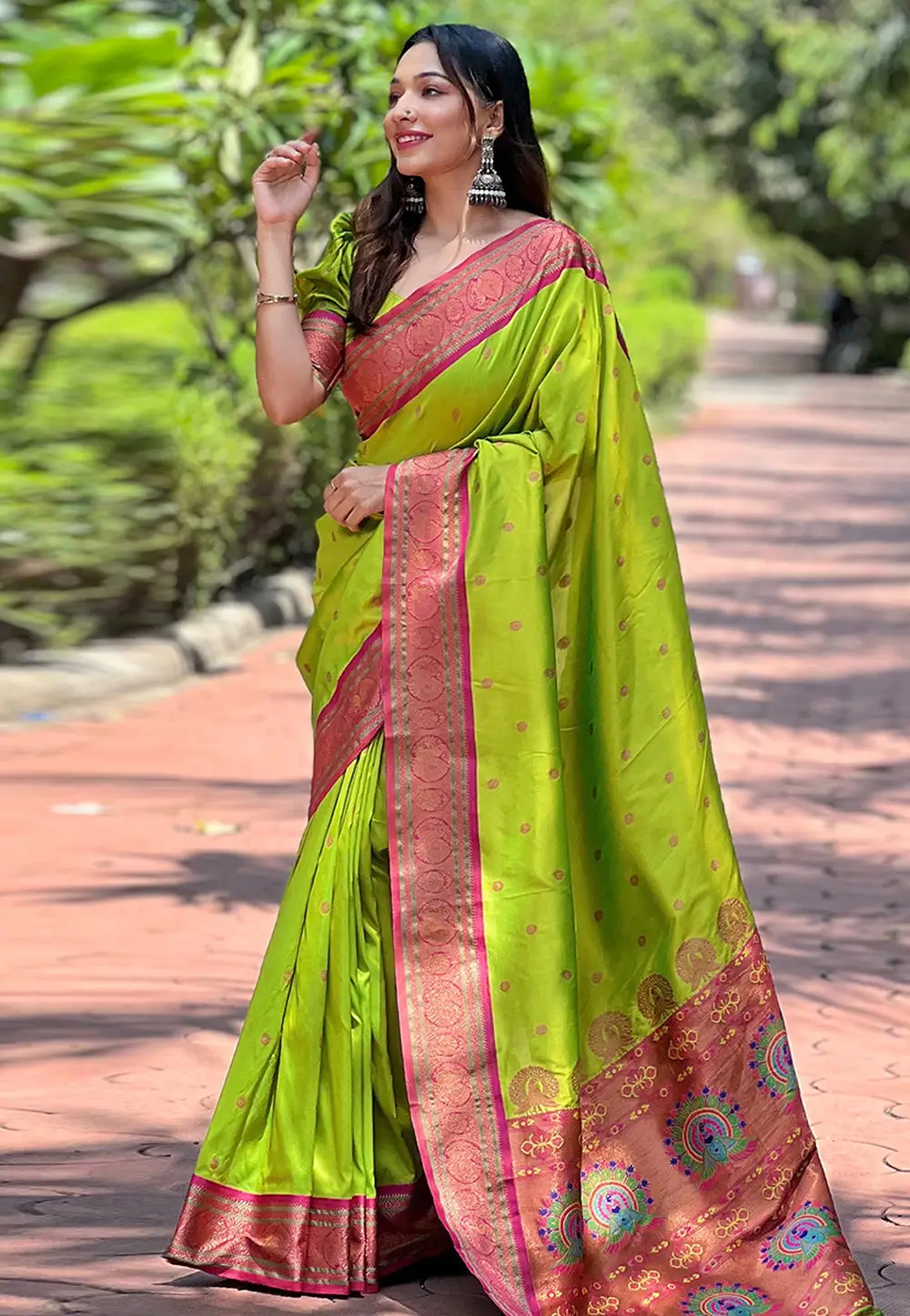 Light Green Silk Silk Saree With Blouse 295681