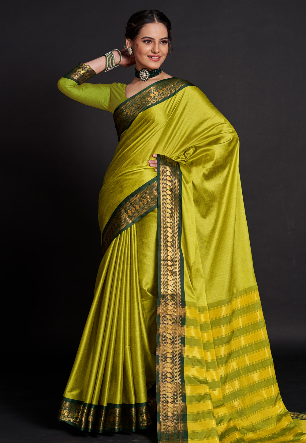 Light Green Soft Silk Saree With Blouse 279339