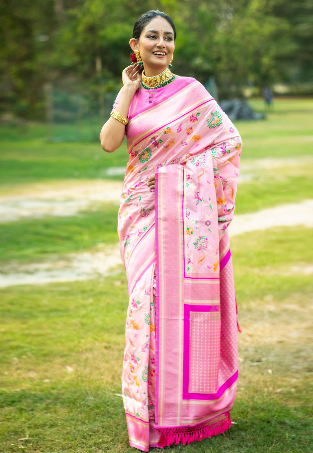 Light Pink Banarasi Silk Saree With Blouse 285386