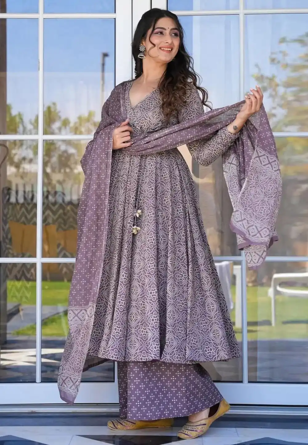 Light Purple Cotton Silk Readymade Pakistani Suit 290290