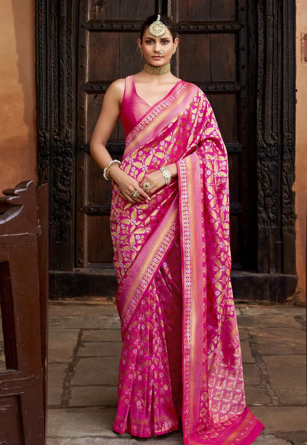 Magenta Banarasi Silk Saree 298487