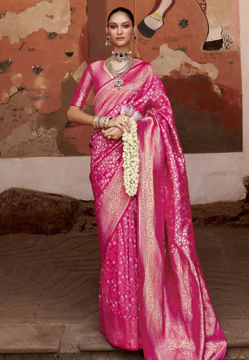 Magenta Banarasi Silk Saree 298855