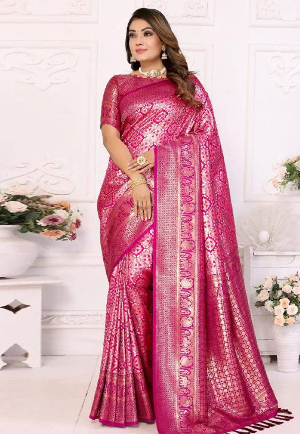 Magenta Banarasi Silk Saree 301013