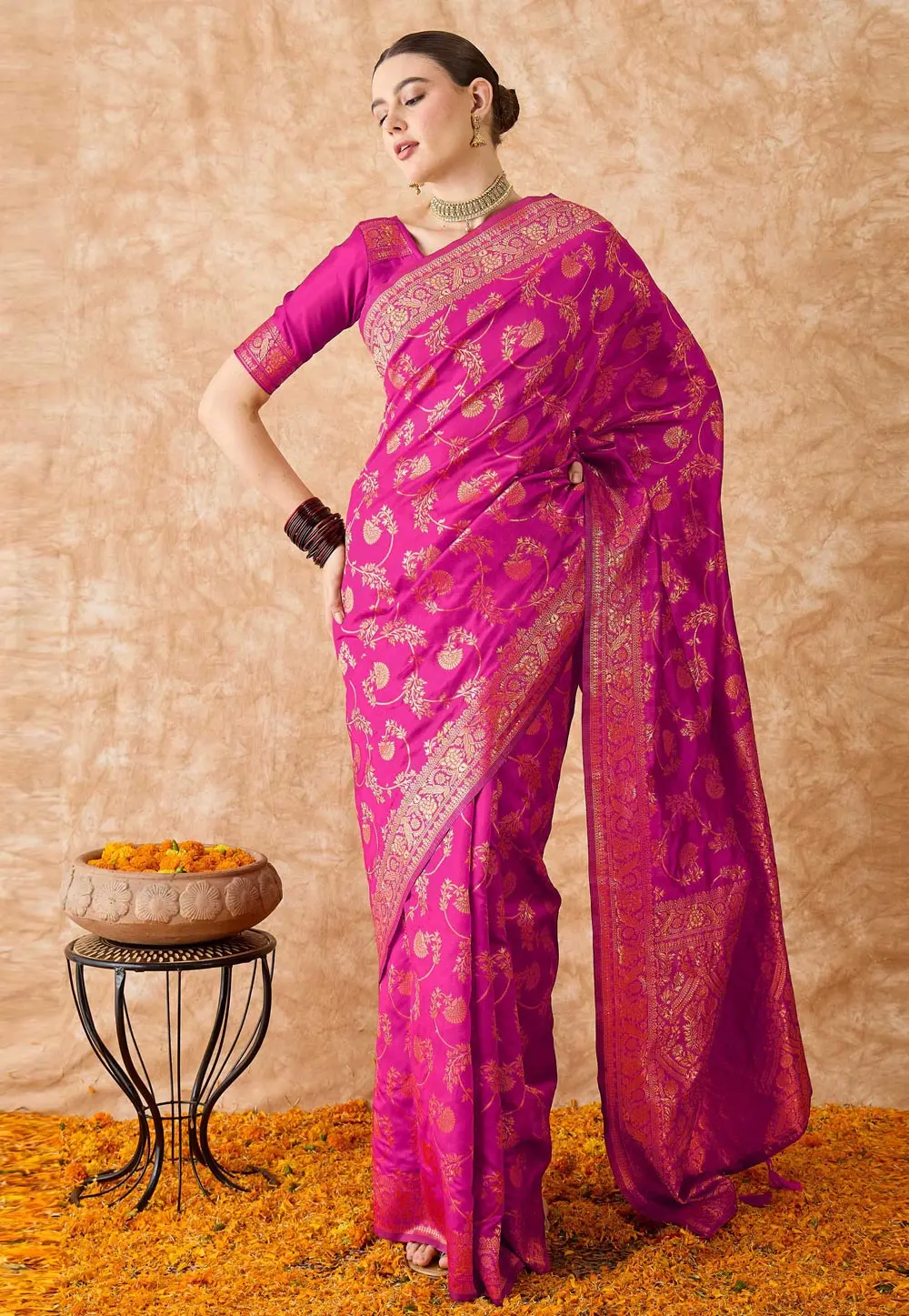 Magenta Banarasi Silk Saree 301516