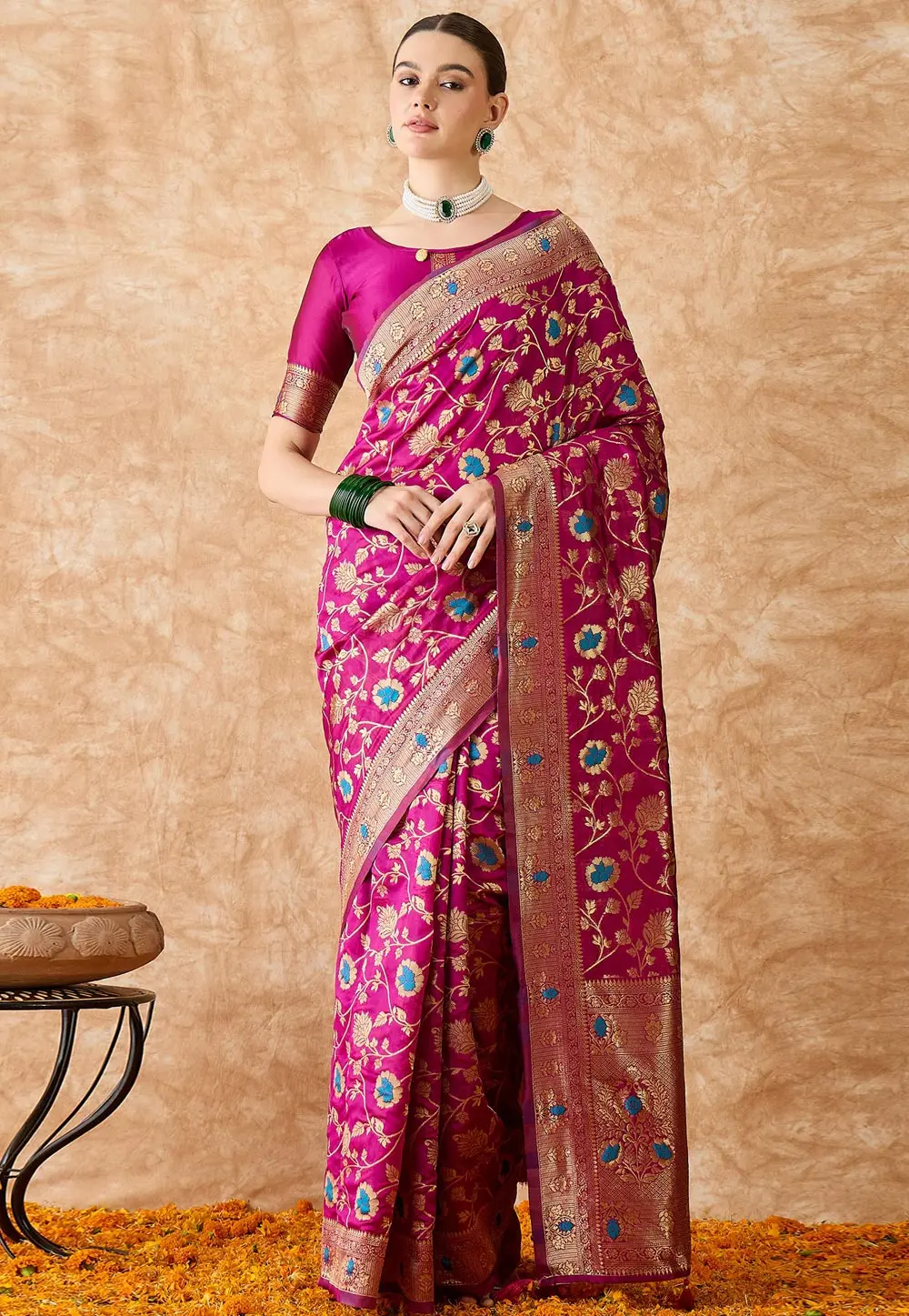 Magenta Banarasi Silk Saree 301498