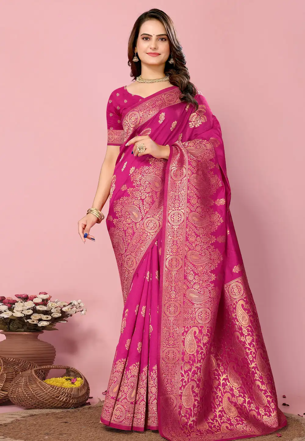 Magenta Banarasi Silk Saree 289269