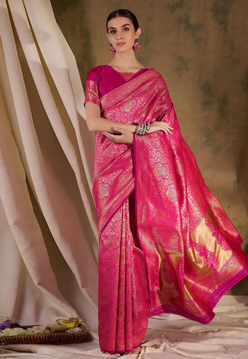 Magenta Banarasi Silk Saree 289664