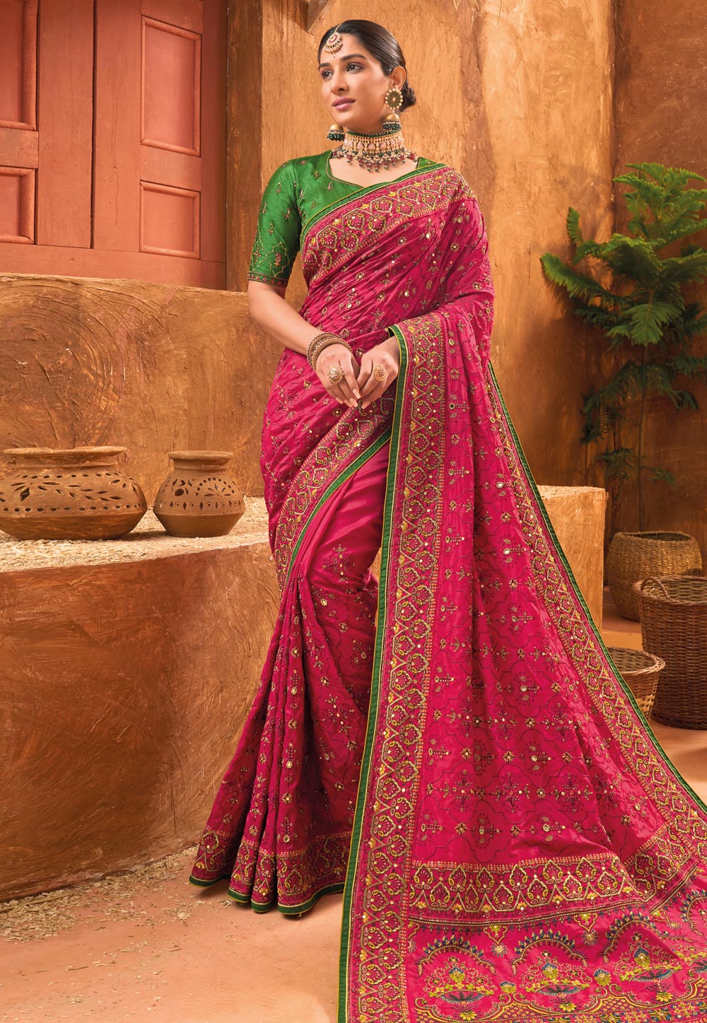 Magenta Banarasi Silk Wedding Wear Saree 282002