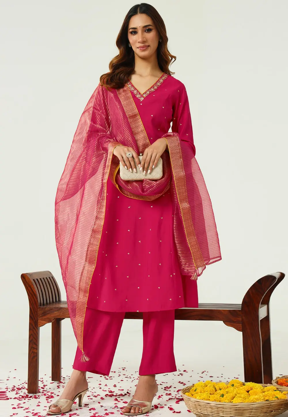 Magenta Chanderi Readymade Pakistani Suit 300842