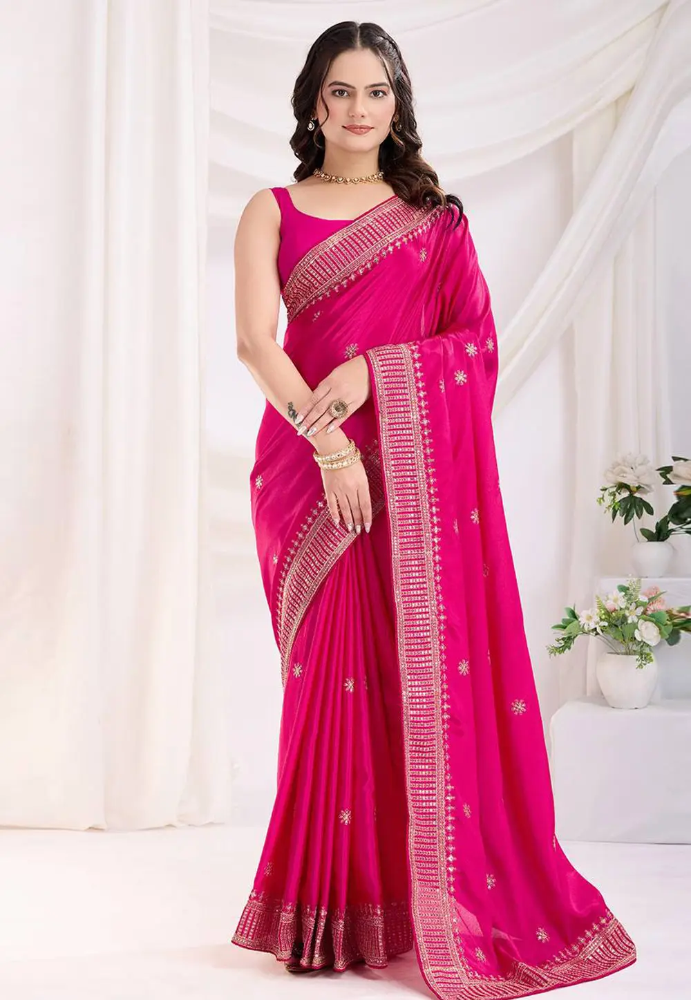 Magenta Chinon Silk Saree With Blouse 302842