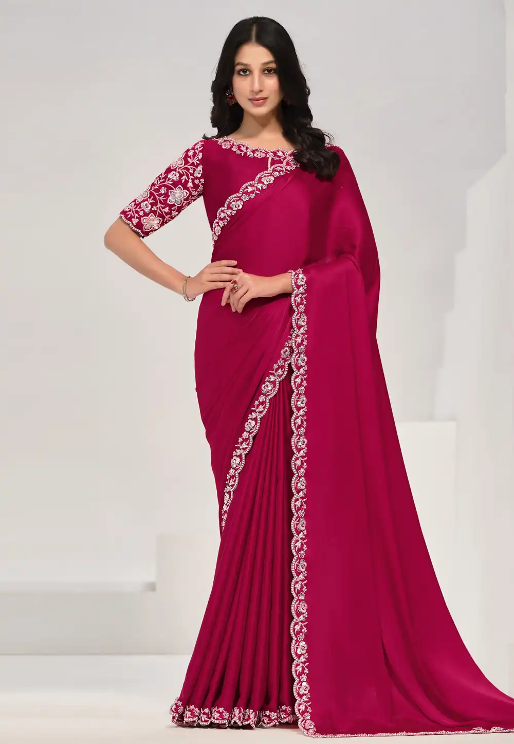 Magenta Crepe Saree With Blouse 293076