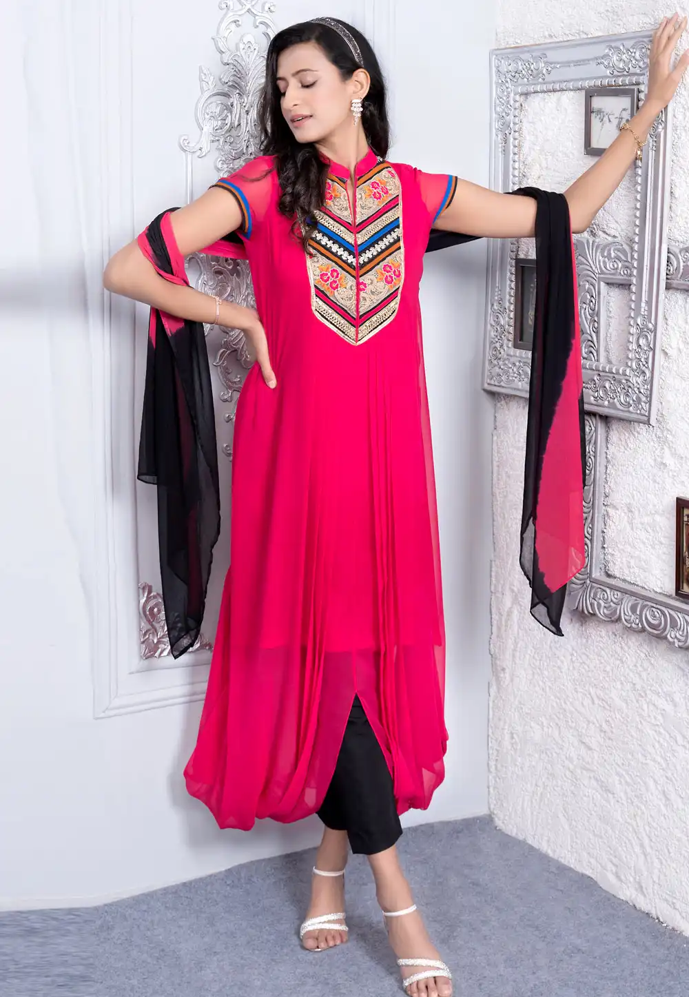 Magenta Georgette Readymade Designer Salwar Suit 290493