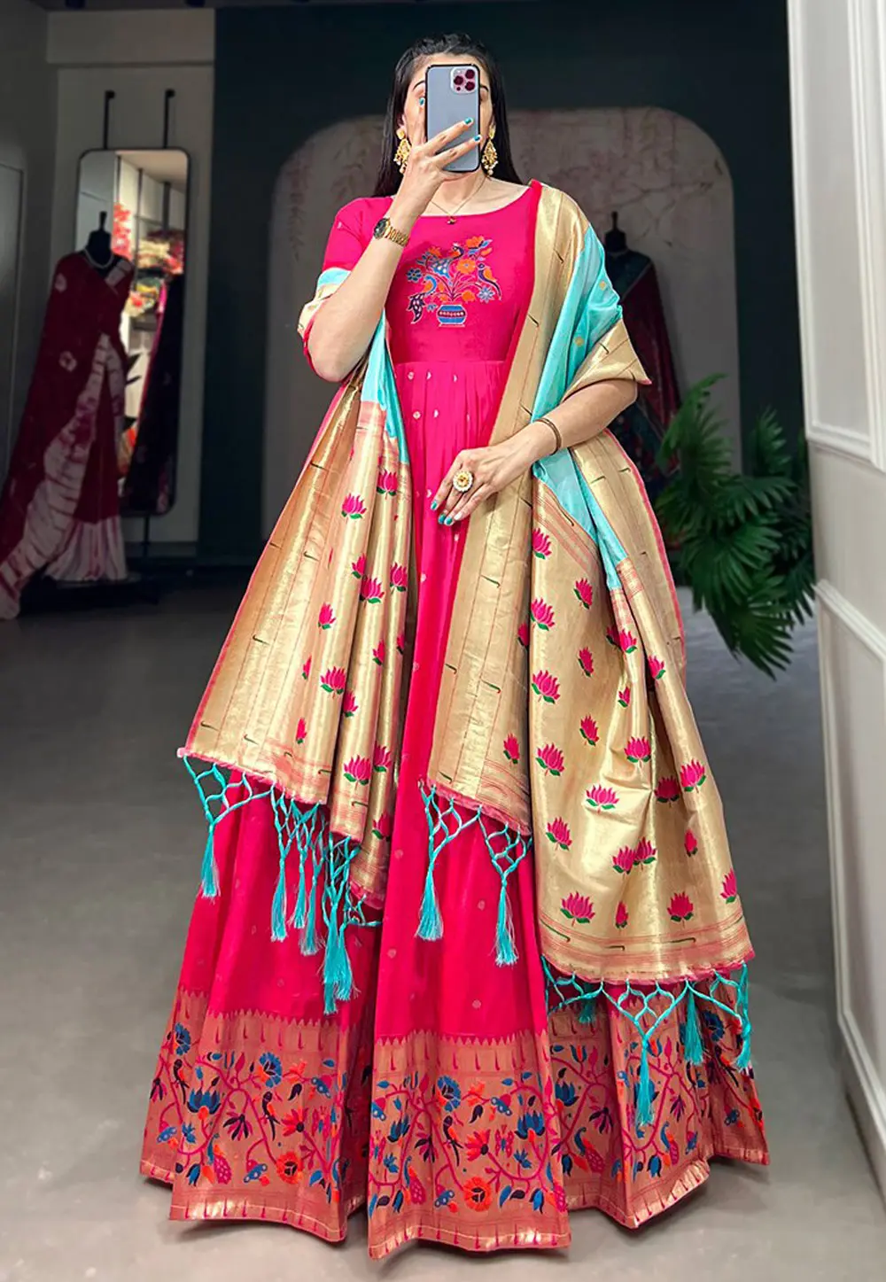 Magenta Jacquard Silk Readymade Anarkali Suit 302548