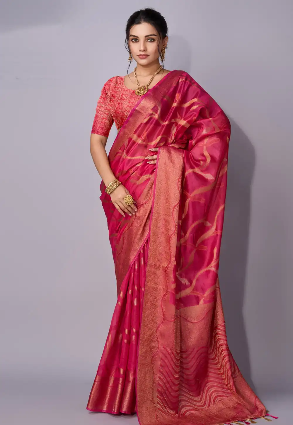 Magenta Organza Saree With Blouse 293720