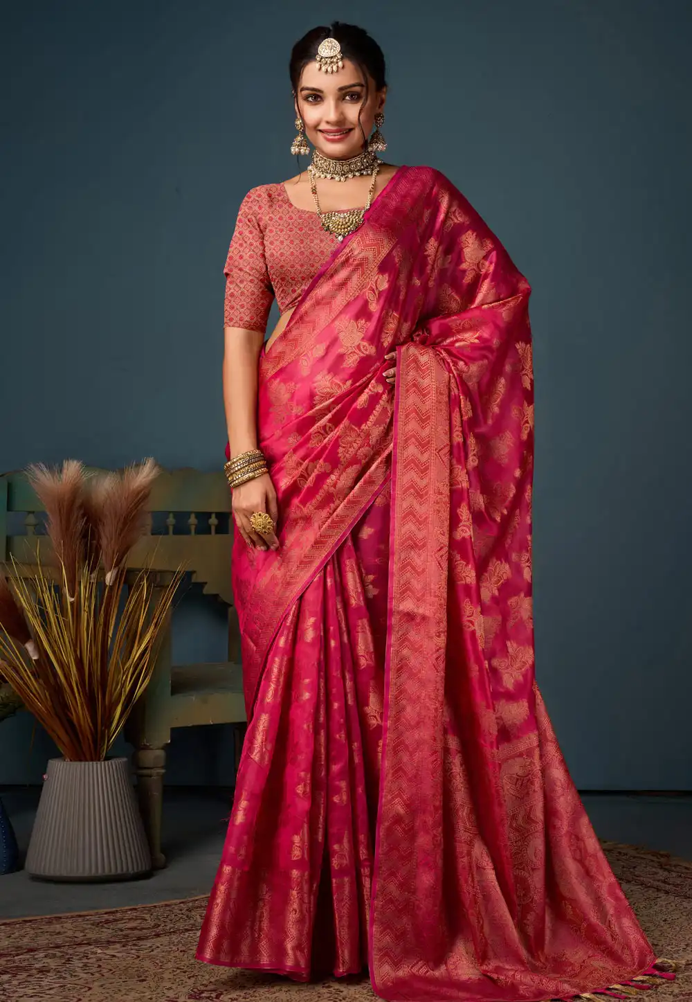 Magenta Organza Saree With Blouse 295059