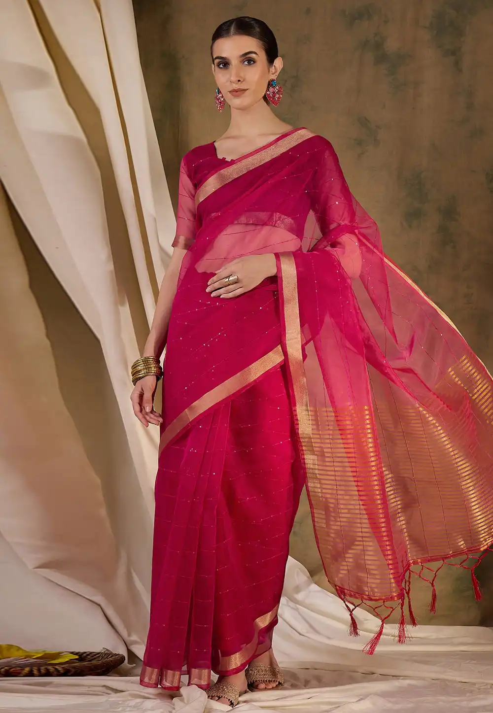 Magenta Organza Saree With Blouse 289584