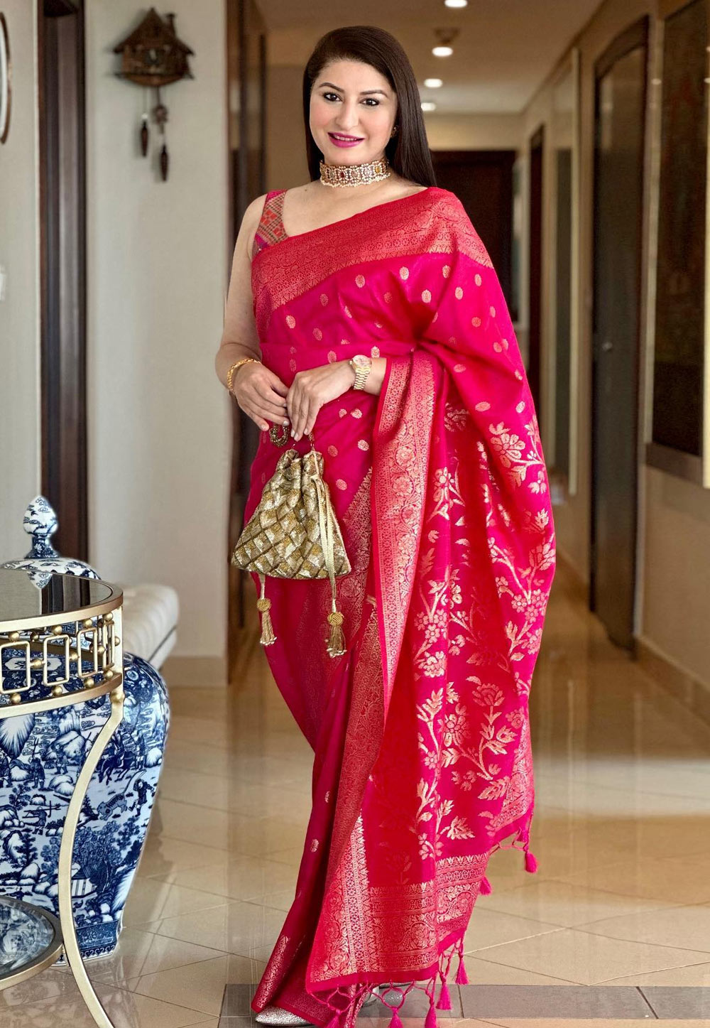 Magenta Raw Silk Saree With Blouse 283017
