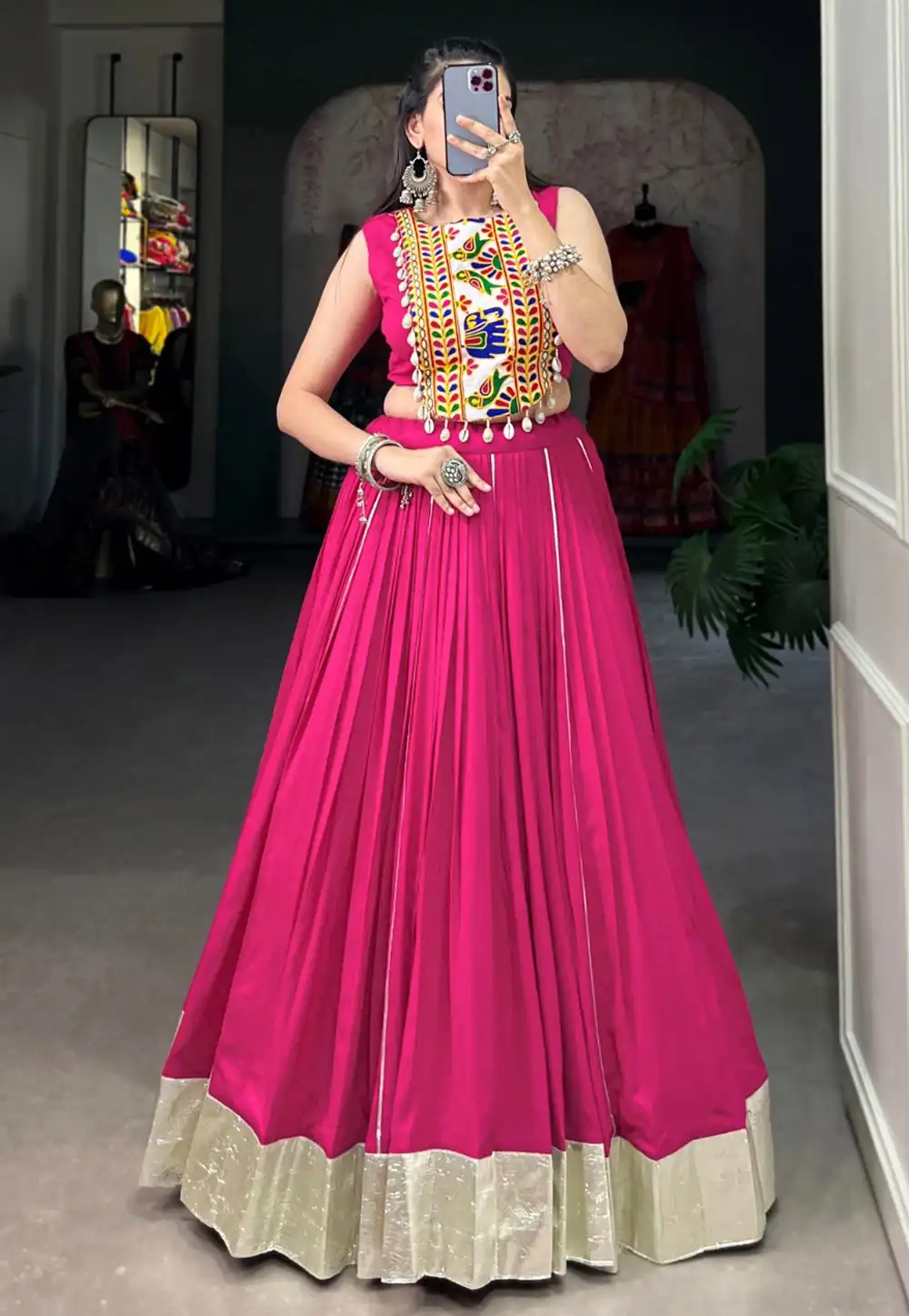 Magenta Rayon Navratri Chaniya Choli 292486