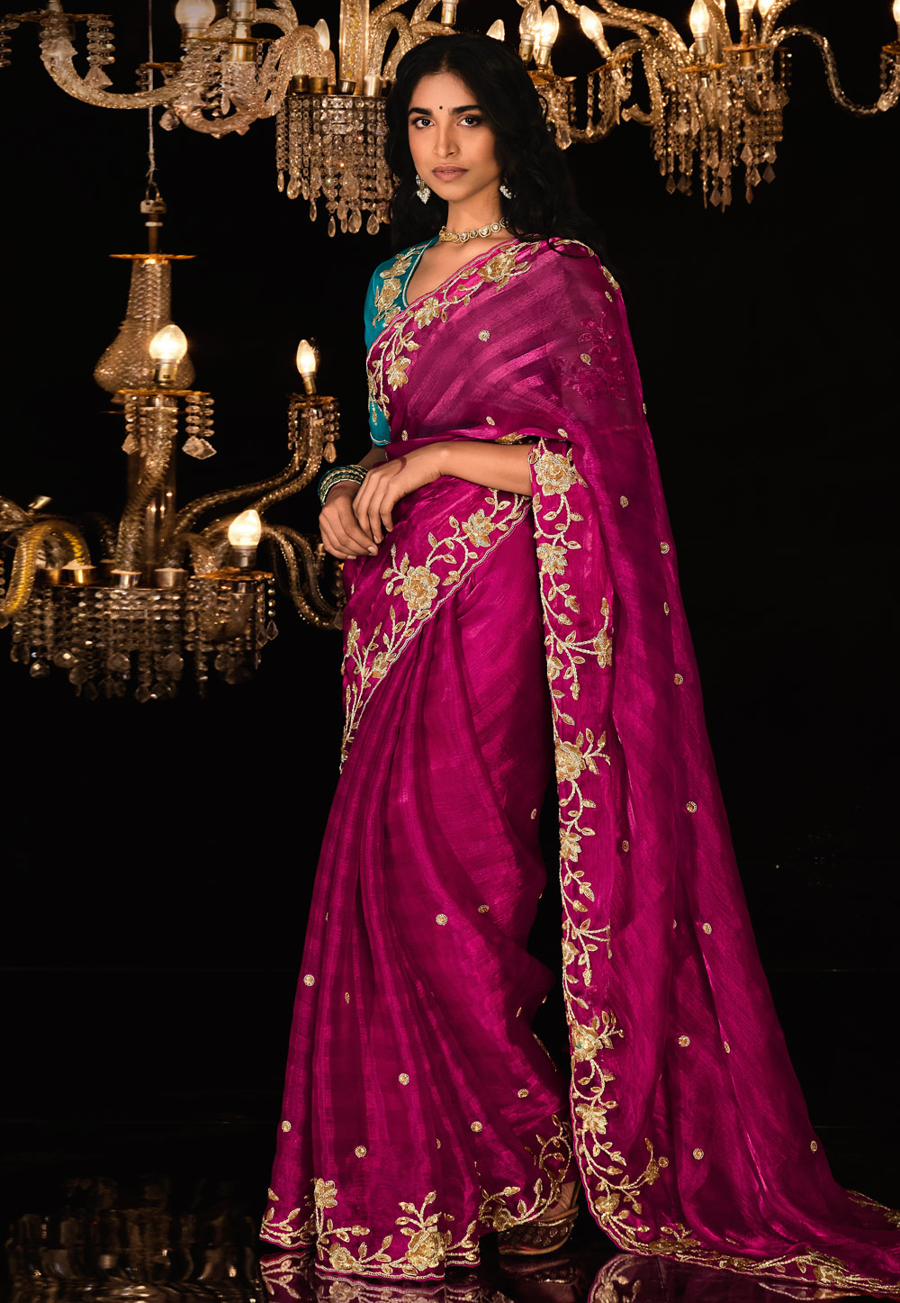 Magenta Shimmer Saree With Blouse 285691