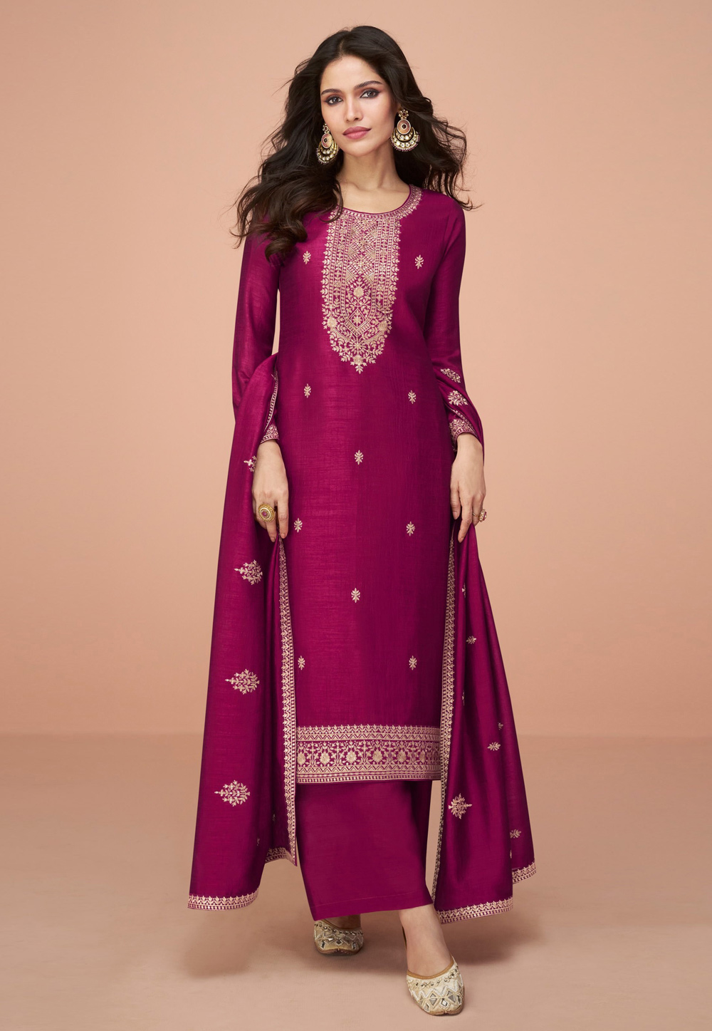 Magenta Silk Pakistani Suit 285298