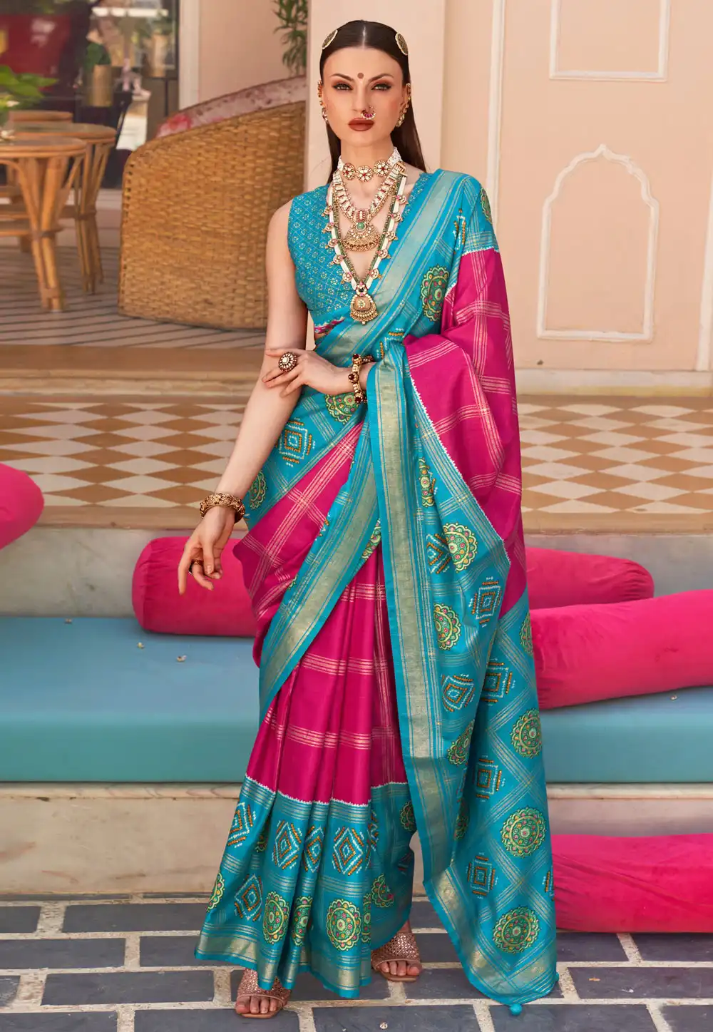 Magenta Silk Patola Saree 292090