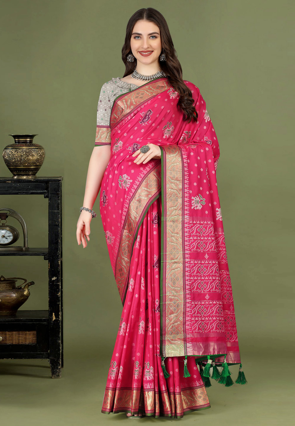 Magenta Silk Saree With Blouse 279781