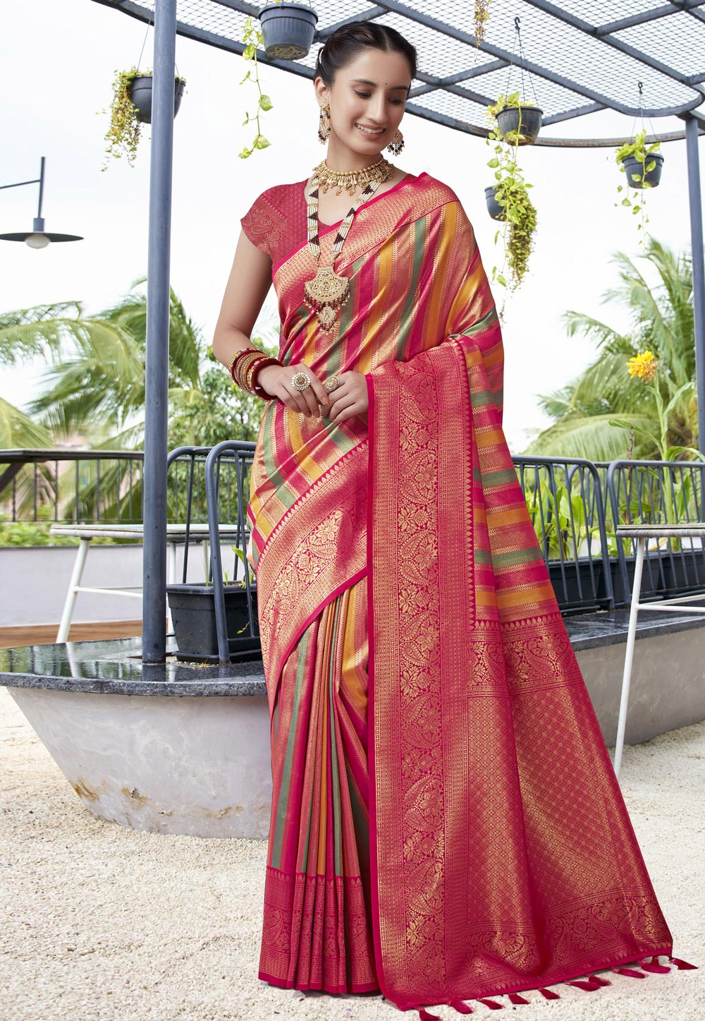 Magenta Silk Saree With Blouse 286985