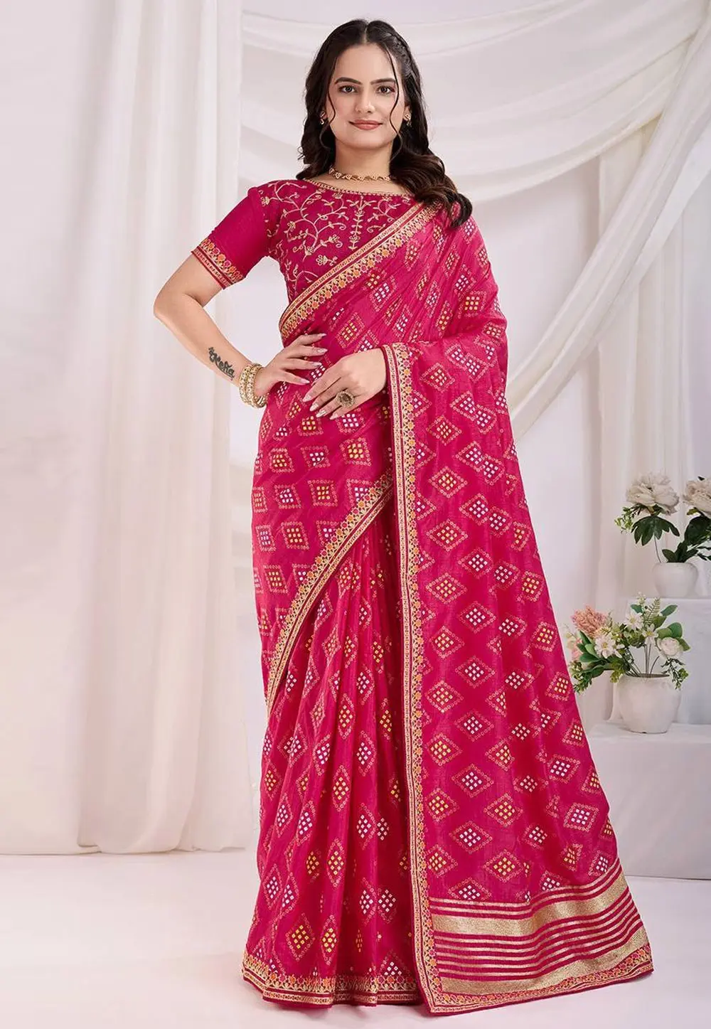 Magenta Silk Saree With Blouse 304167