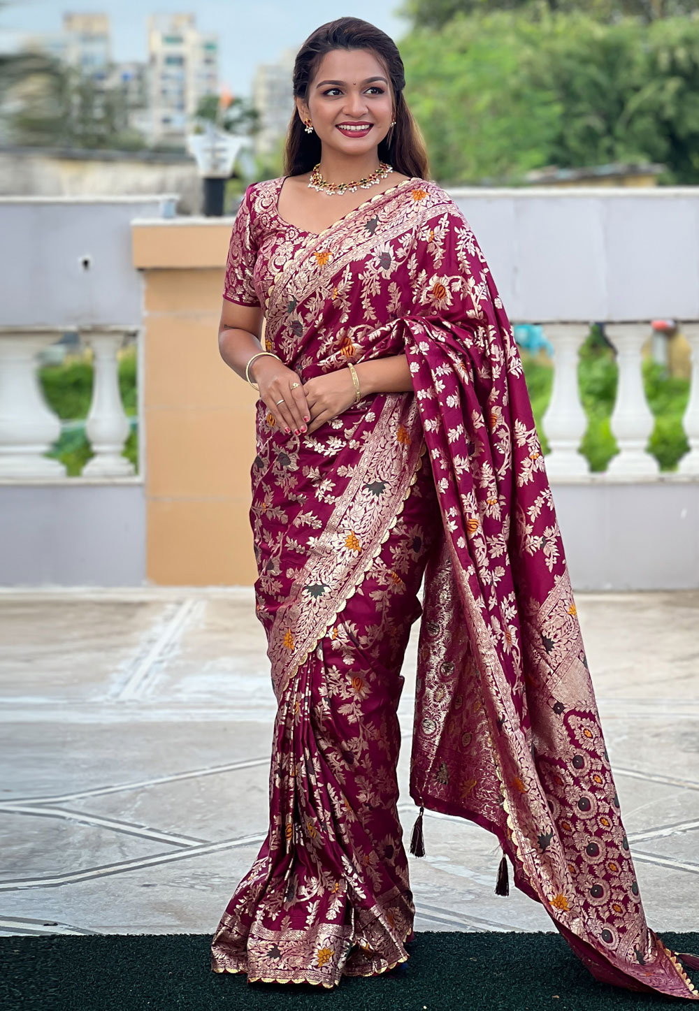 Magenta Silk Saree With Blouse 309228