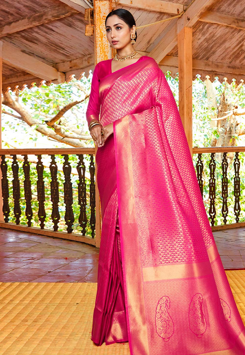 Magenta Silk Saree With Blouse 281112