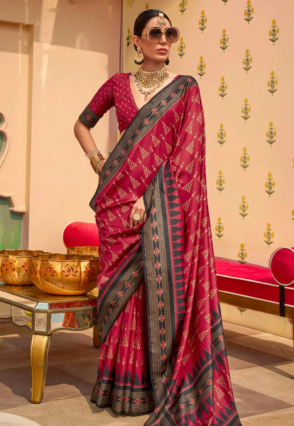 Magenta Silk Saree With Blouse 302267